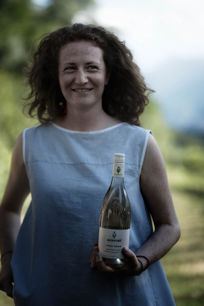 Chiara con Pinot Grigio Cantine Monfort Trento Doc